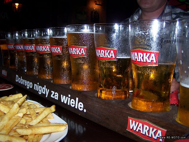 Some beers with friends, in the Warka Bar of Szczecin.